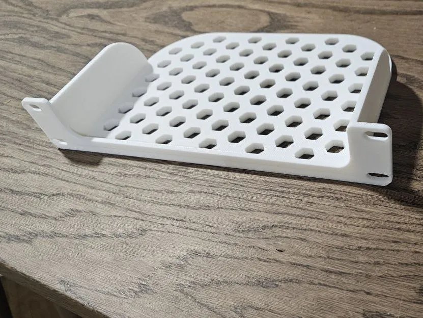 10-дюймовая полка для серверной стойки