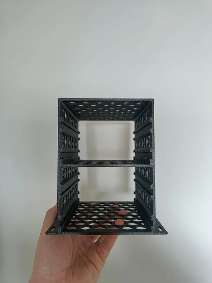 Корпус для 4 x 3.5" HDD