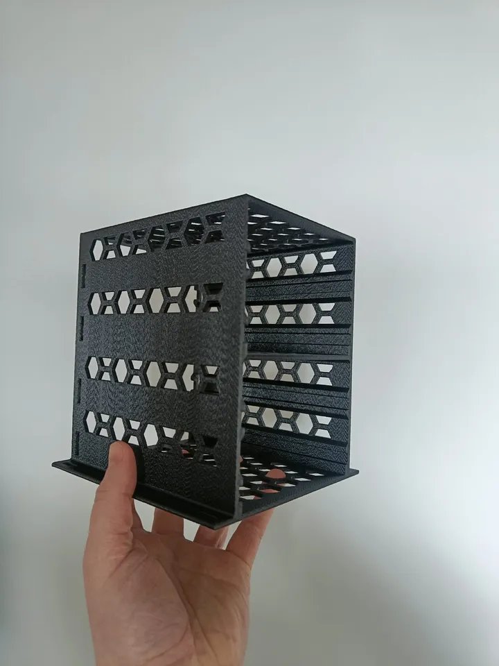 Корпус для 4 x 3.5" HDD