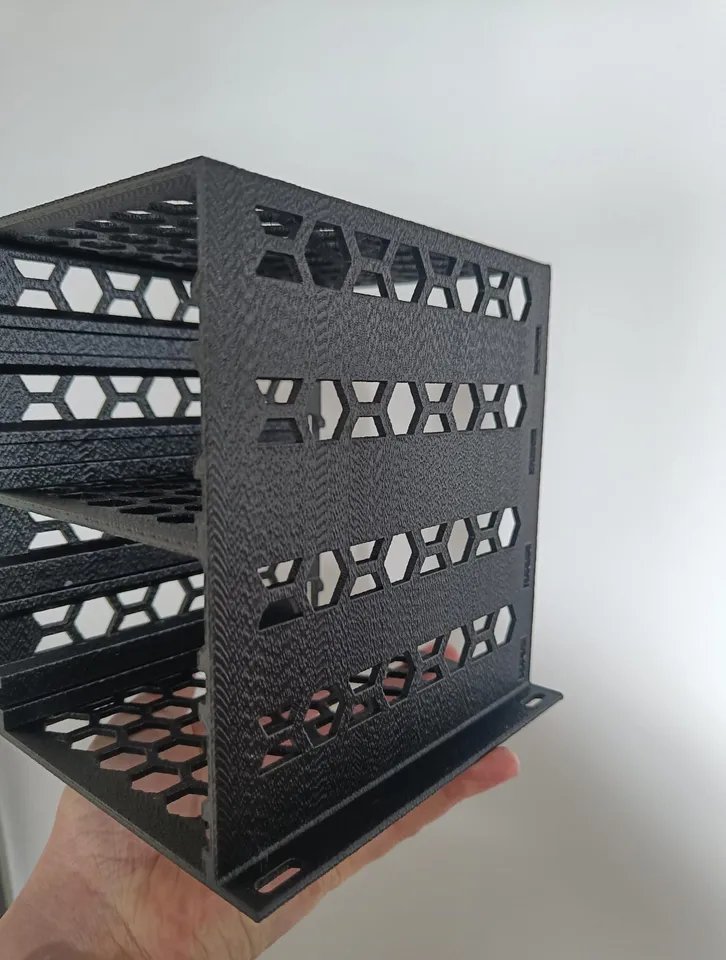 Корпус для 4 x 3.5" HDD