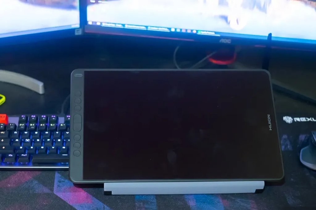 Регулируемая подставка для графического планшета (модульная)