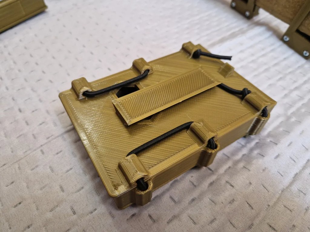 Подсумок для магазинов AR15 на ремень