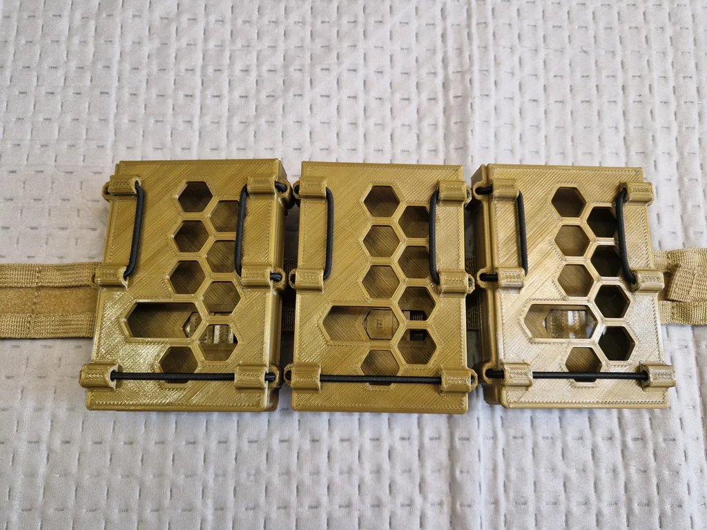 Подсумок для магазинов AR15 на ремень