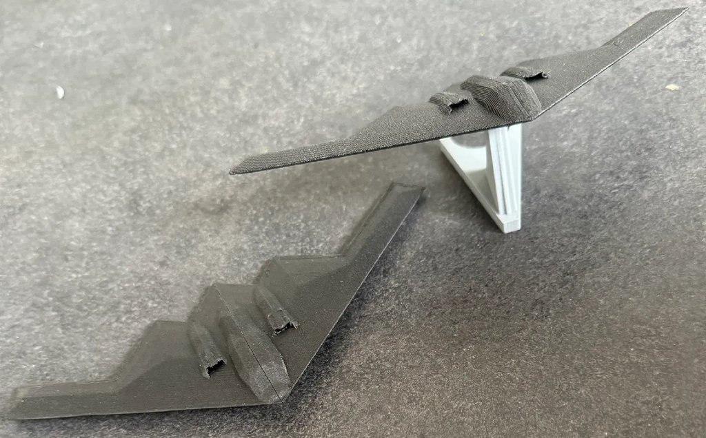 Набор карточек для сборки модели бомбардировщика B-2 Spirit