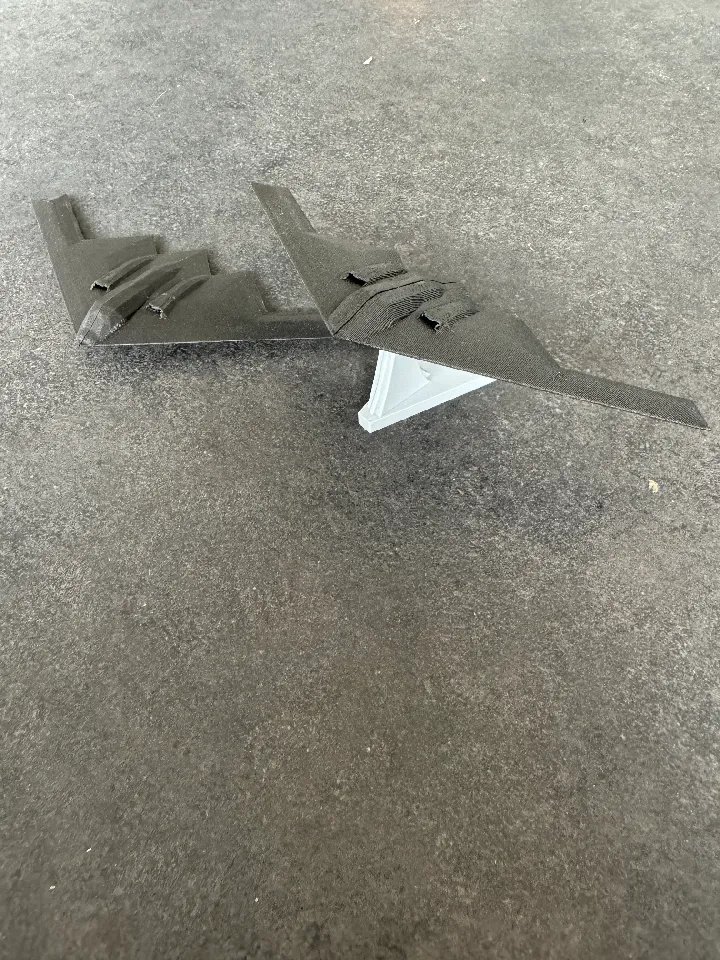 Набор карточек для сборки модели бомбардировщика B-2 Spirit