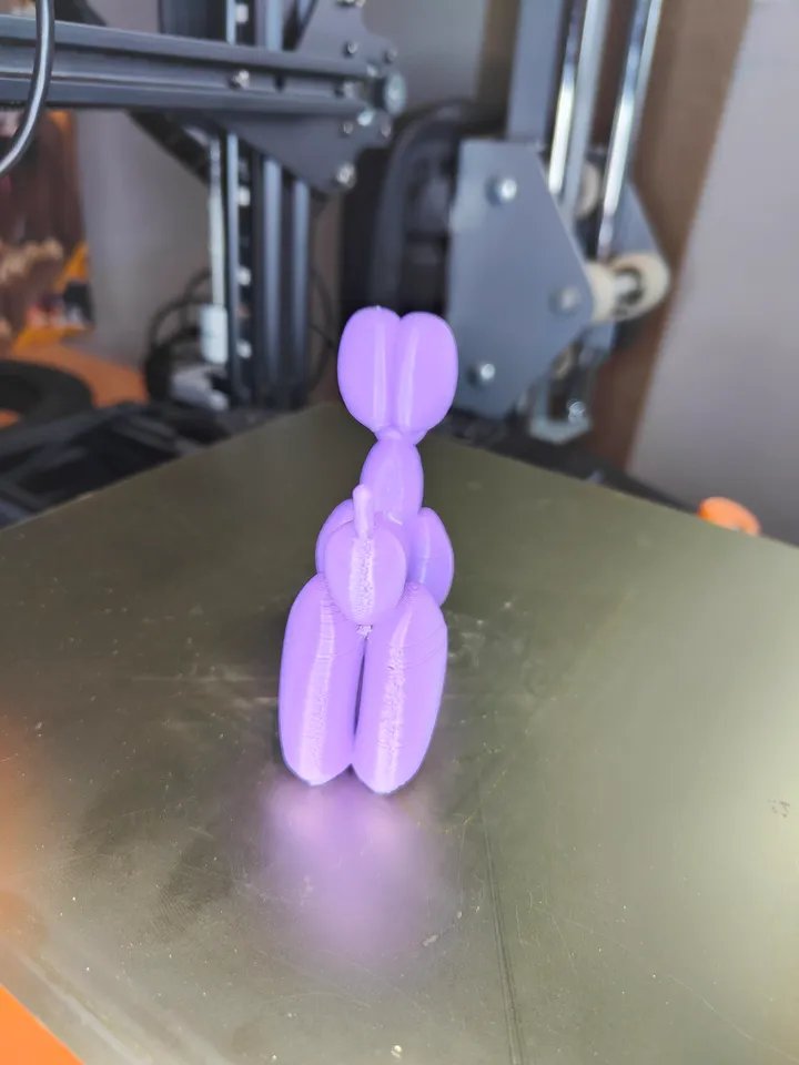 Собака из воздушного шарика