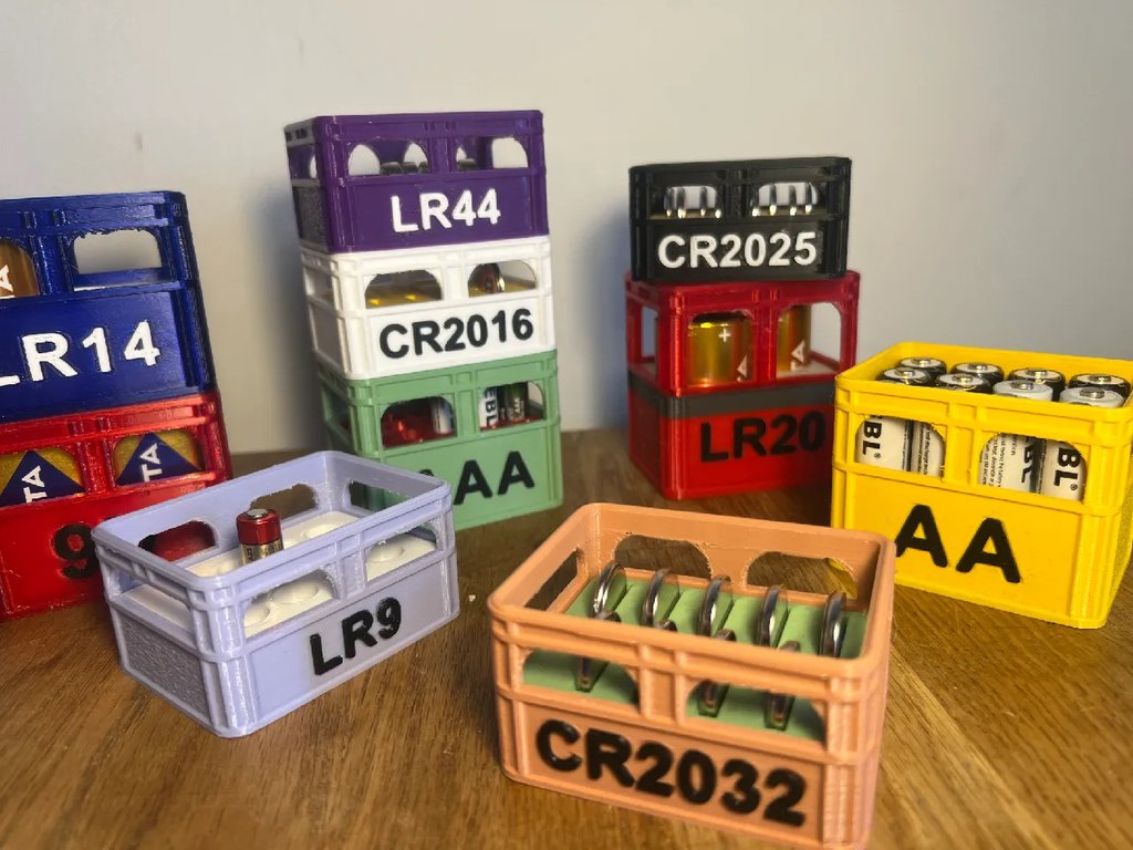 Коробки для батареек в стиле ящика из-под пива