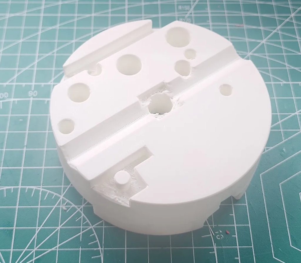 Опорный блок