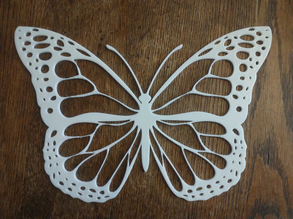 Бабочка для украшения стены
