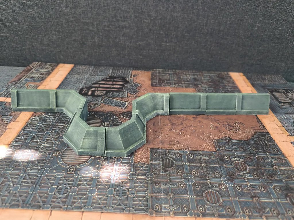 Бетонный барьер