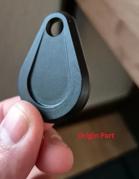 Крышка разъема аккумулятора CUBE Stereo Hybrid 160 HPC