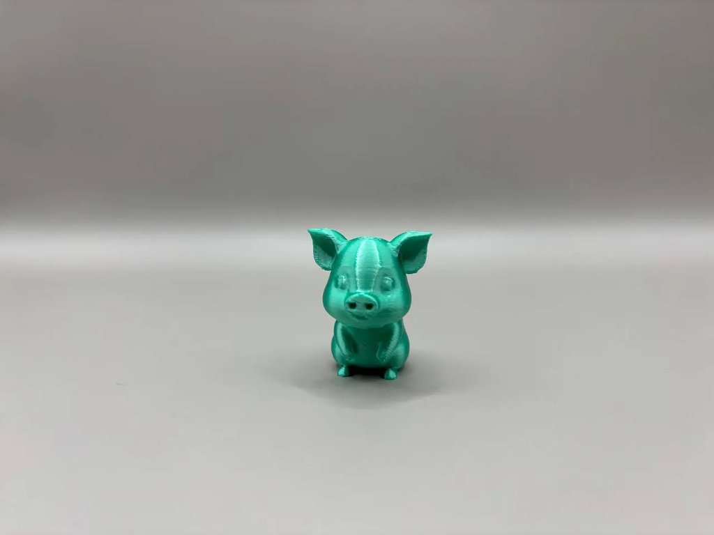 Милый поросёнок - брелок (4 грамма)