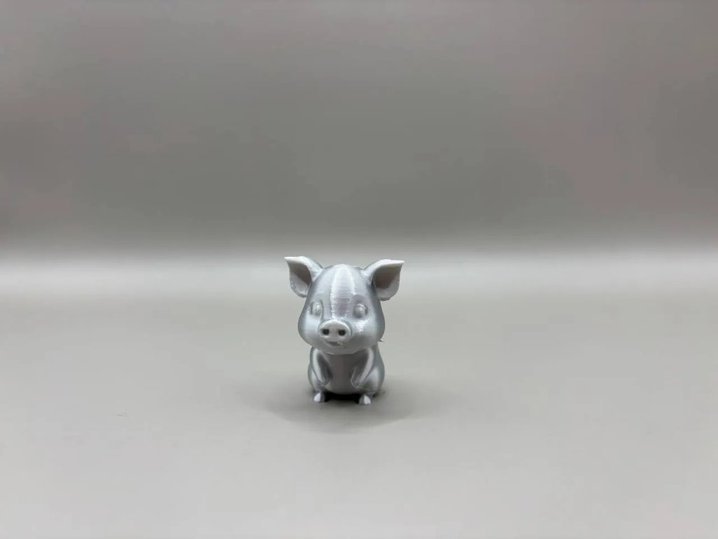 Милый поросёнок - брелок (4 грамма)