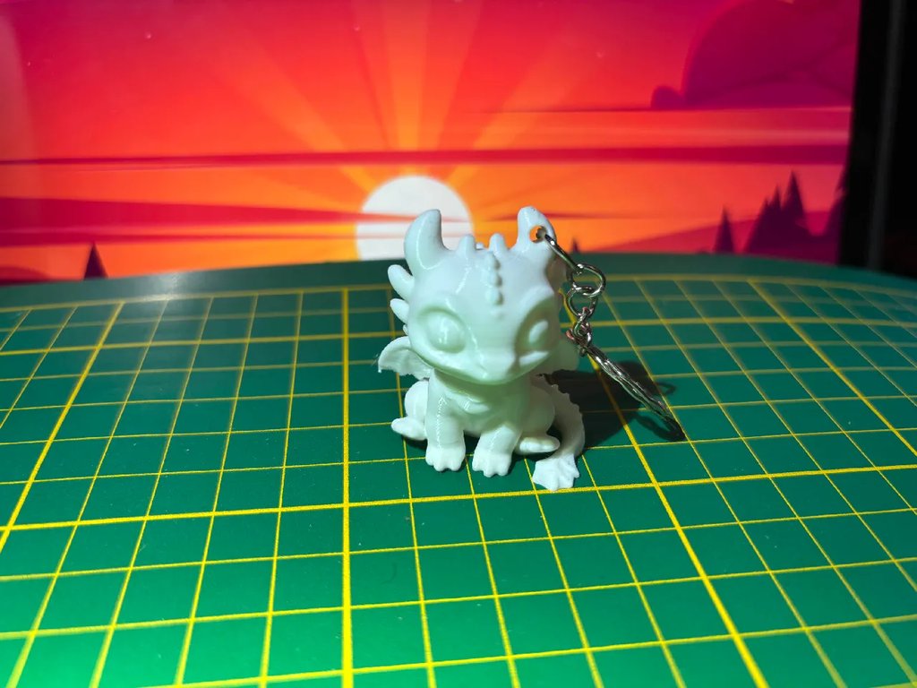 Милый брелок Беззубик