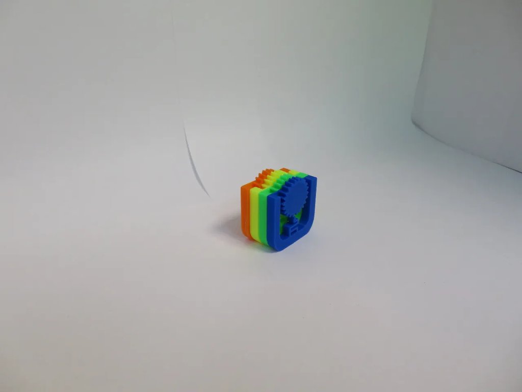 Чрезвычайно приятное вращающееся колесо-антистресс