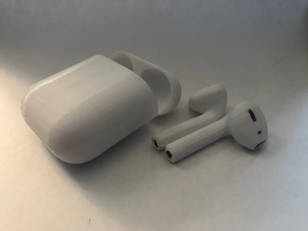 Фальшивые AirPods