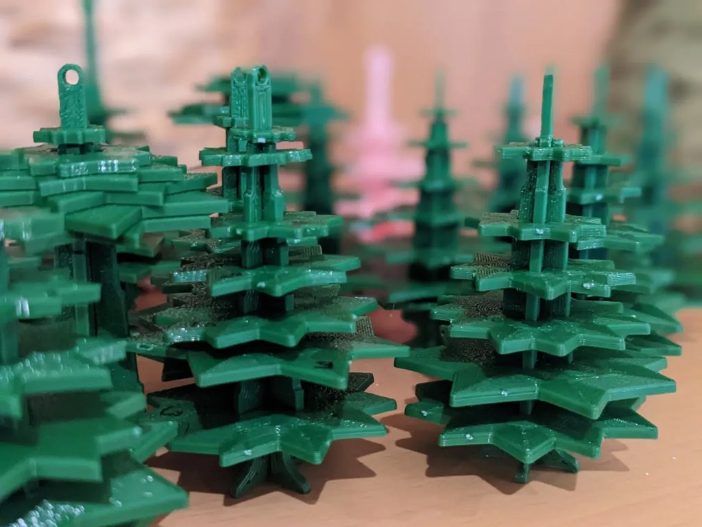 Плоская елочная открытка-украшение