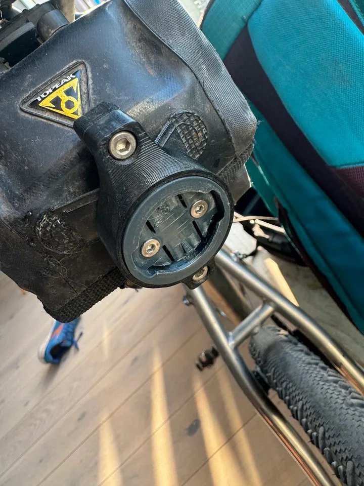 Крепление для Garmin (параметрическая модель f3d)