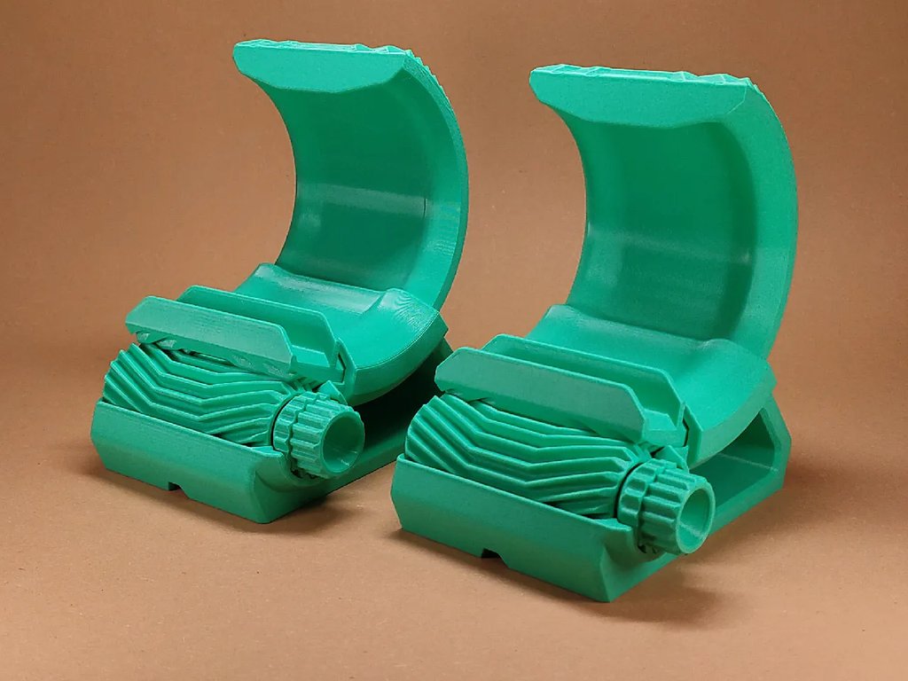 Подставка для телефона с шестеренками 2