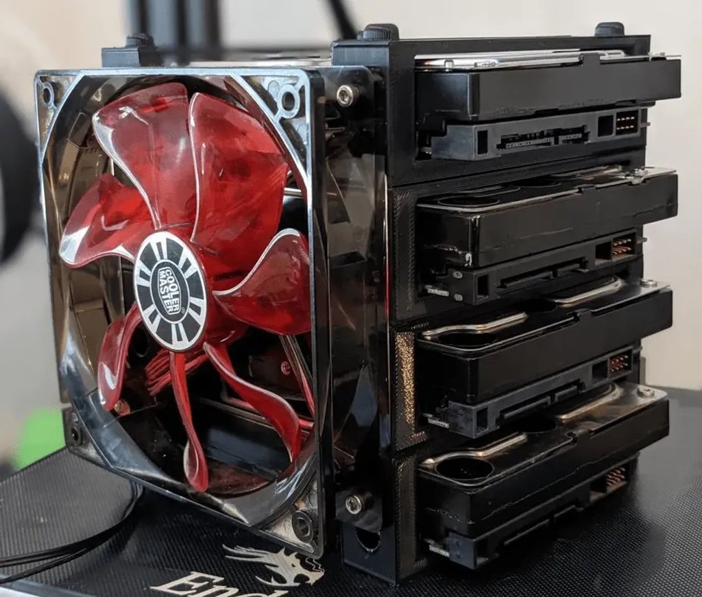 Стойка для жестких дисков HDD