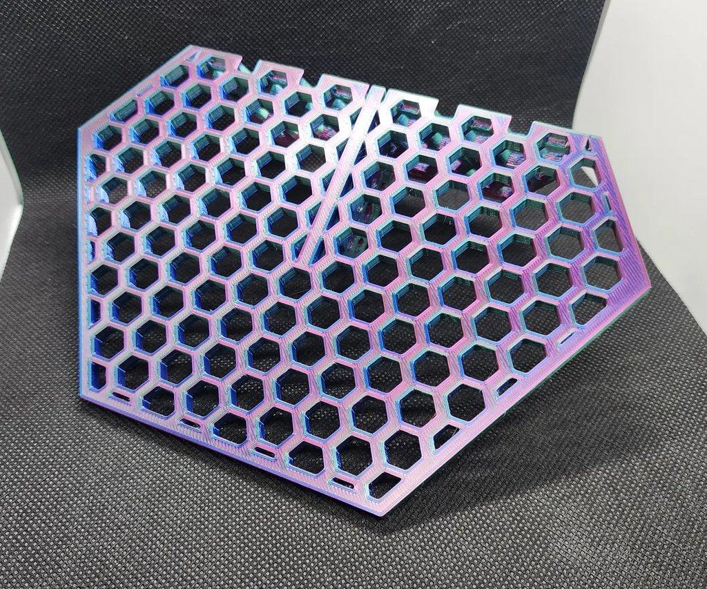 Гексагональная настенная полка