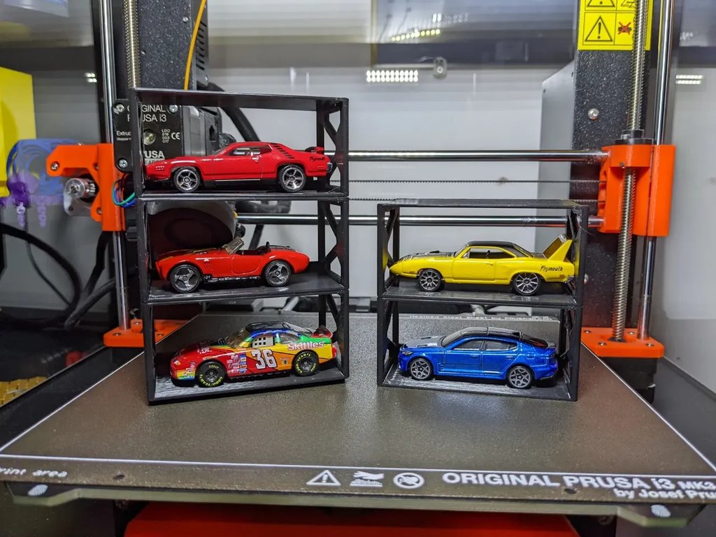 Модульная подставка для моделей Hot Wheels/Matchbox
