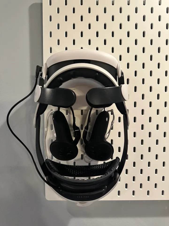 Крепление для Meta Quest 2 / 3 на Ikea Skadis