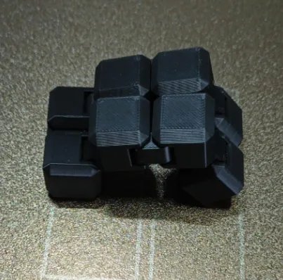 Бесконечный куб