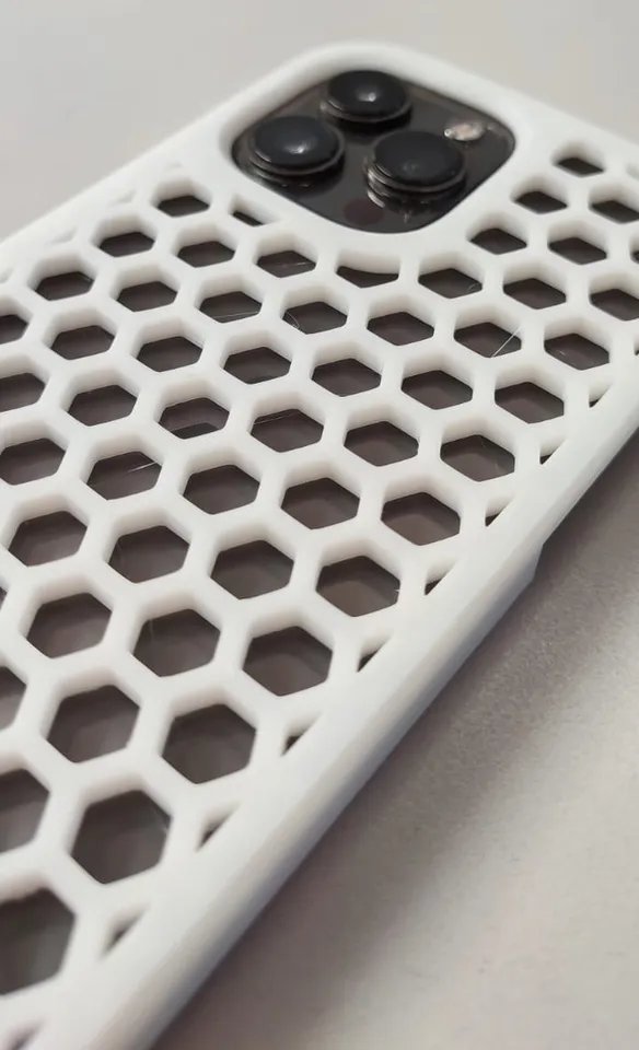 Чехол для iPhone 13 Pro Max с гексагональным дизайном