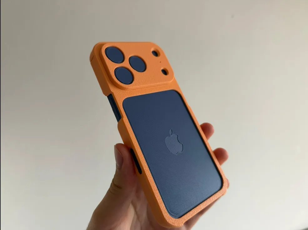 Чехол для iPhone 17 Pro