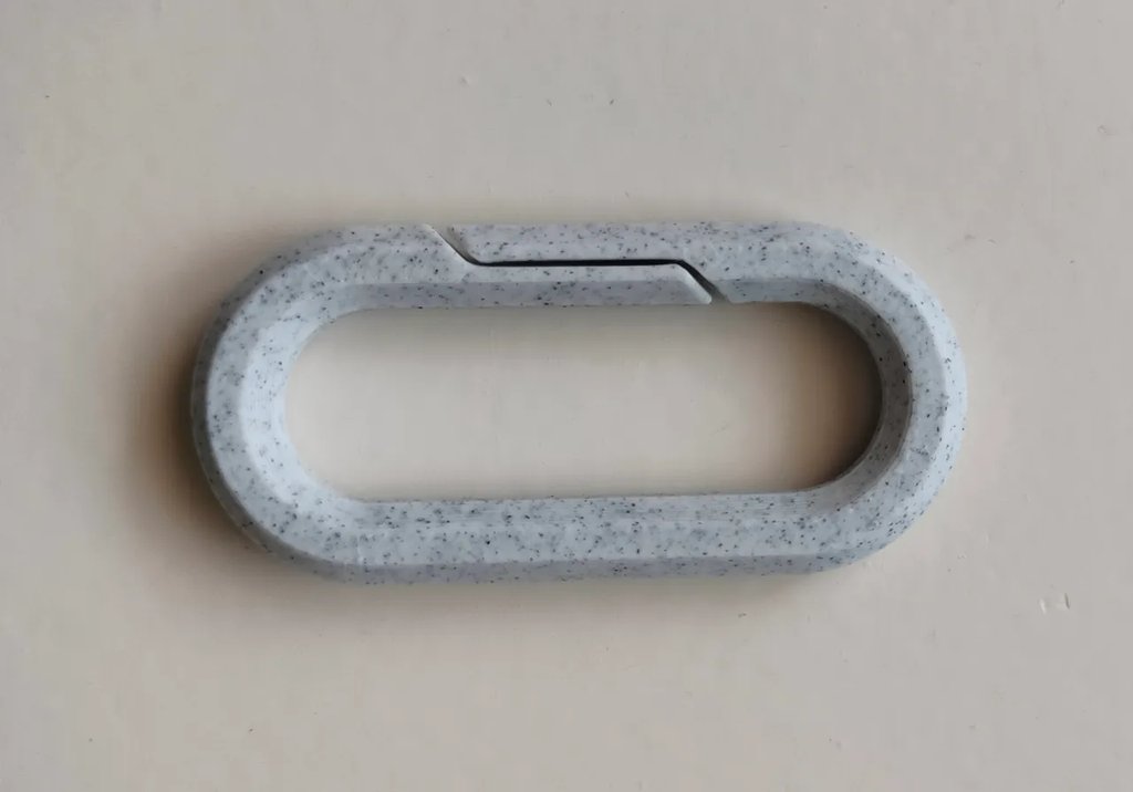 Брелок-карабин