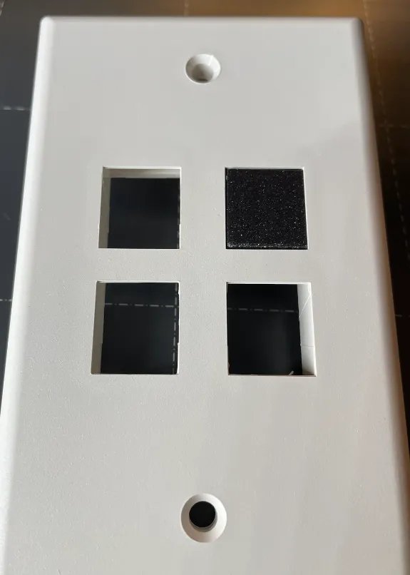 Пустая накладка для Keystone