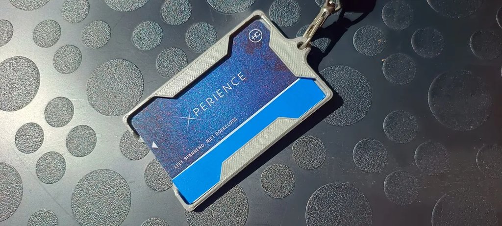 Кард-кейс для шнурка