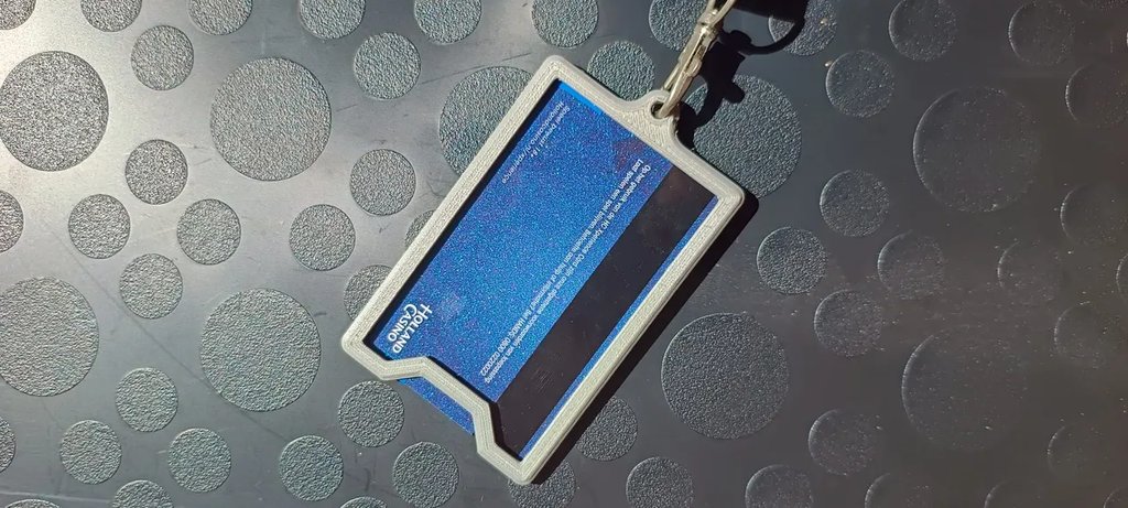 Кард-кейс для шнурка