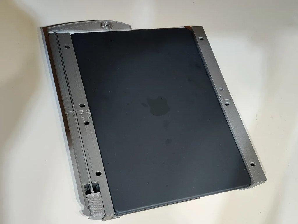 Док-станция для ноутбука под столом