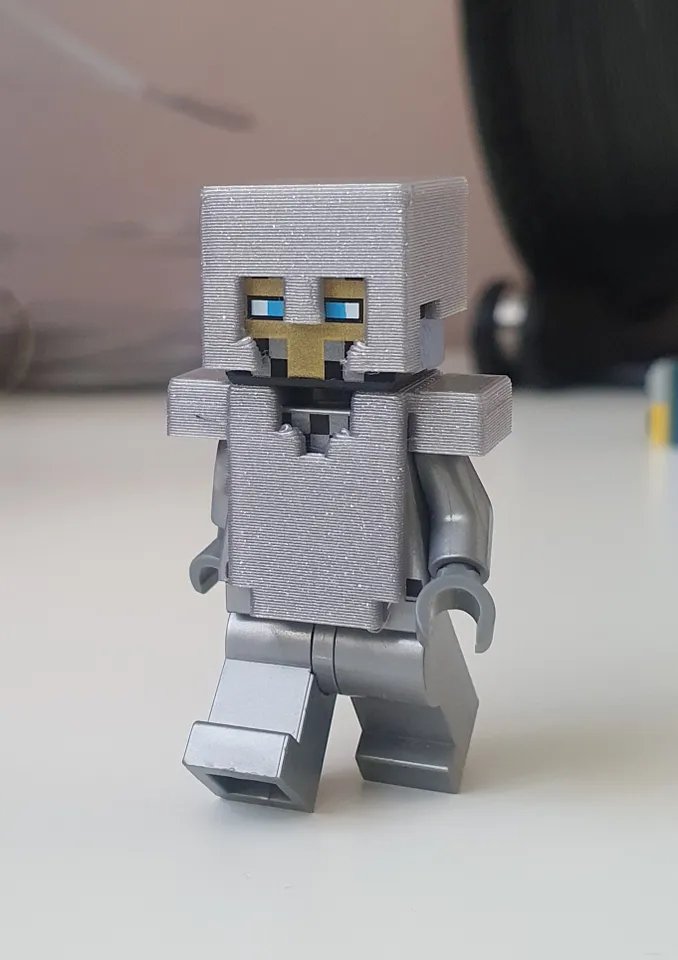 Шлем и доспехи Minecraft из Lego