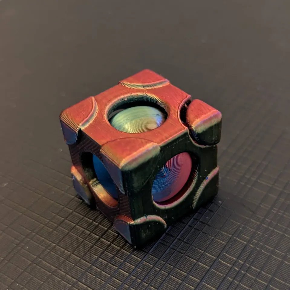 Волчок-спиннер Куб и Шар