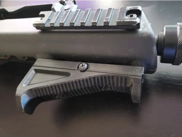 Клон рукоятки Magpul AFG - планка Picatinny