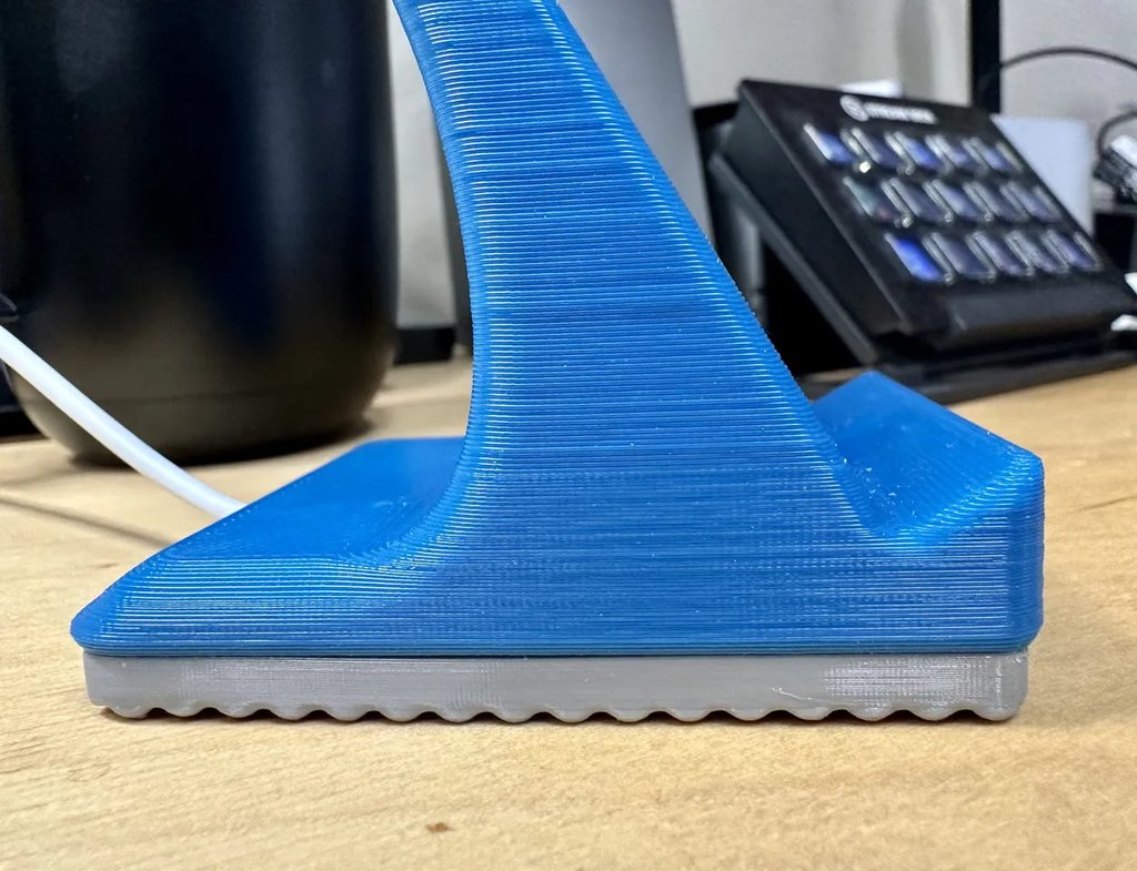 Подставка для iPhone и AirPods с MagSafe