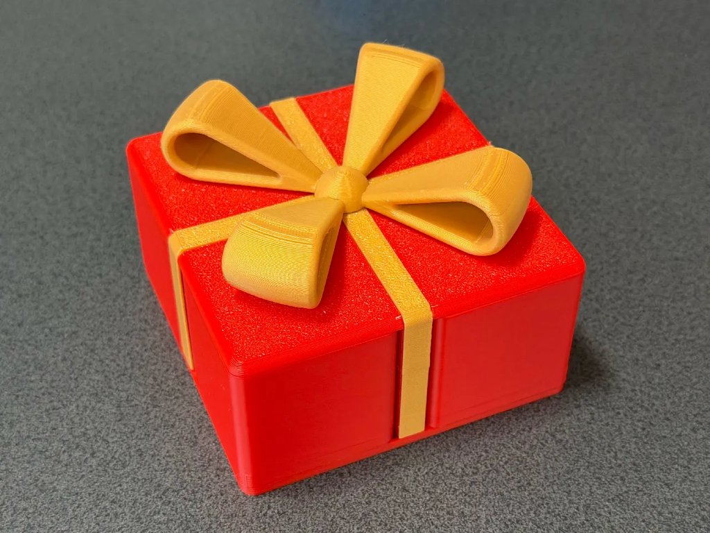 Механическая подарочная шкатулка с вращающимся открытием