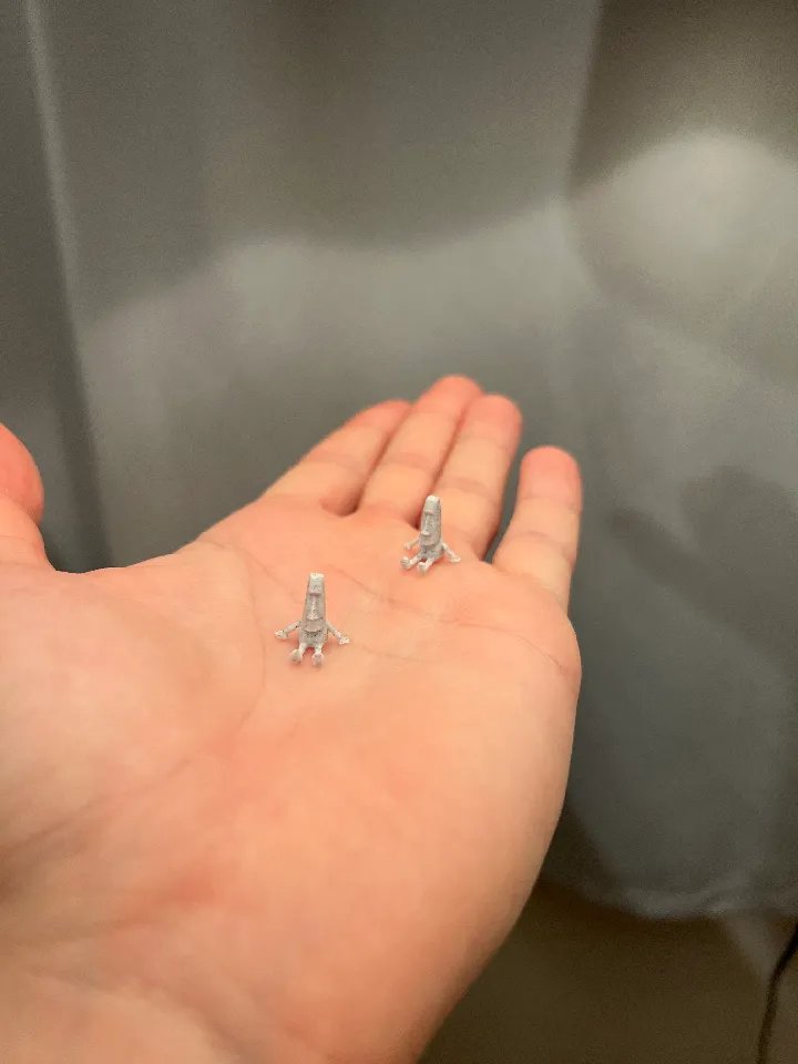 Мини Моаи Дружок