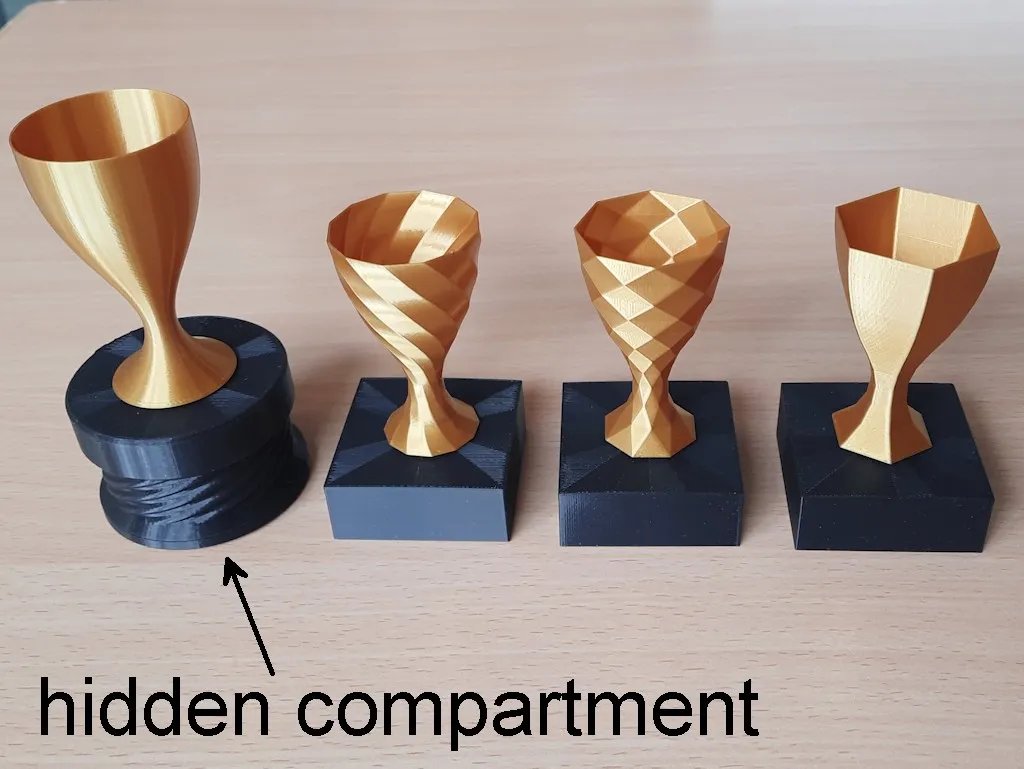 Минималистичный кубок (в режиме вазы) и подставка со скрытым отсеком
