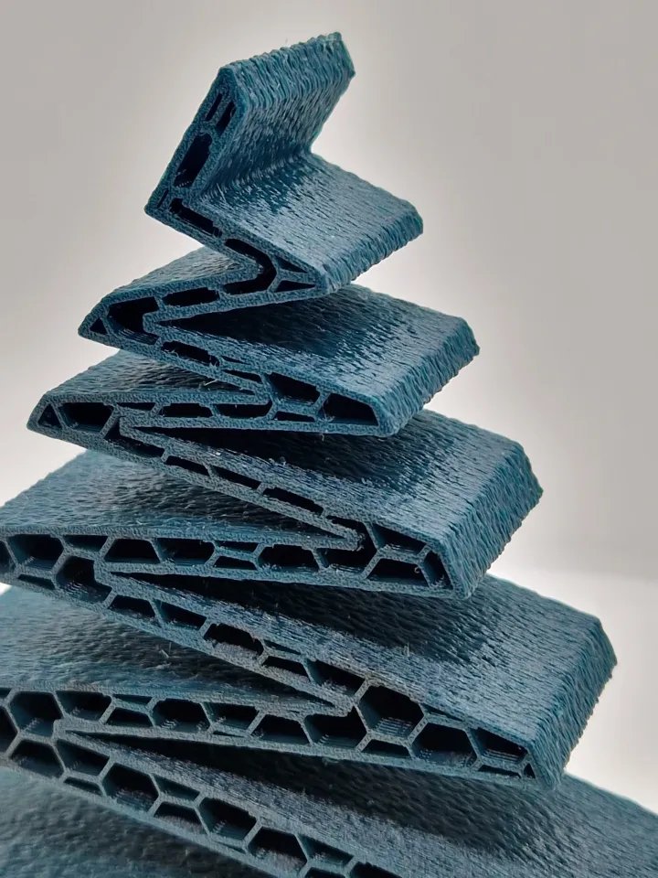 Современная ёлка