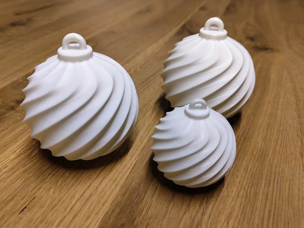 Современный спиральный ёлочный шар (без поддержек)