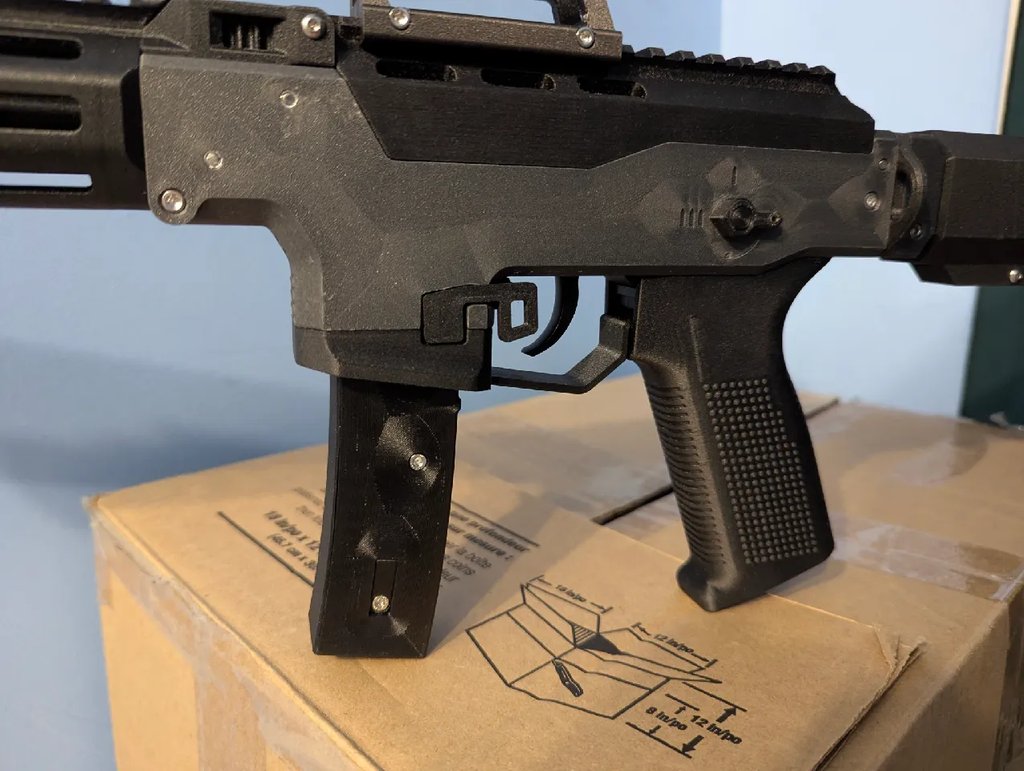 Магазин MP5 AEG изогнутой формы, средний, для Mosquito & Cyma (БЕТА)