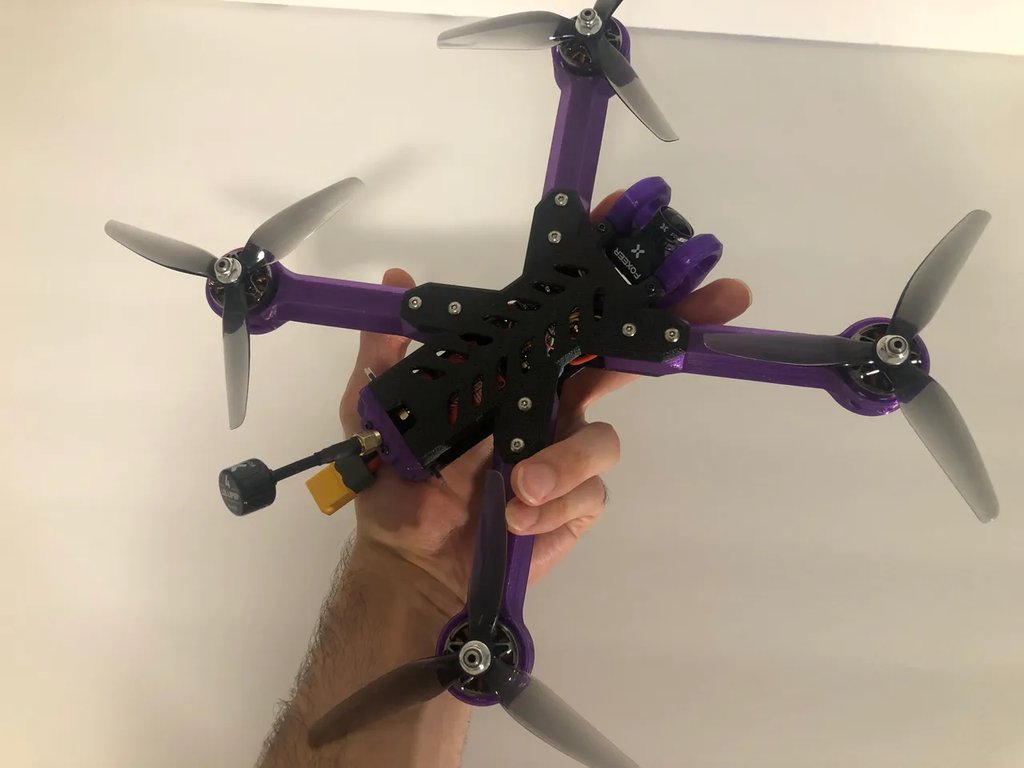 FPV-дрон Nighthawk