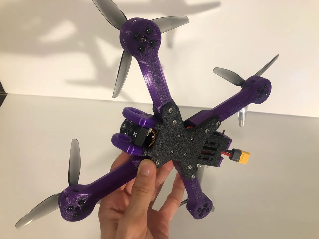 FPV-дрон Nighthawk