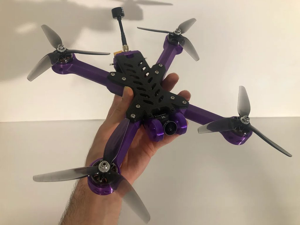 FPV-дрон Nighthawk