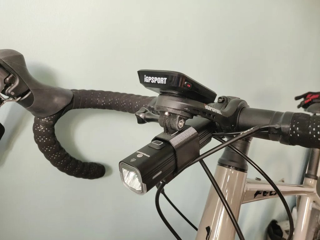 Крепление для велофонаря и GoPro