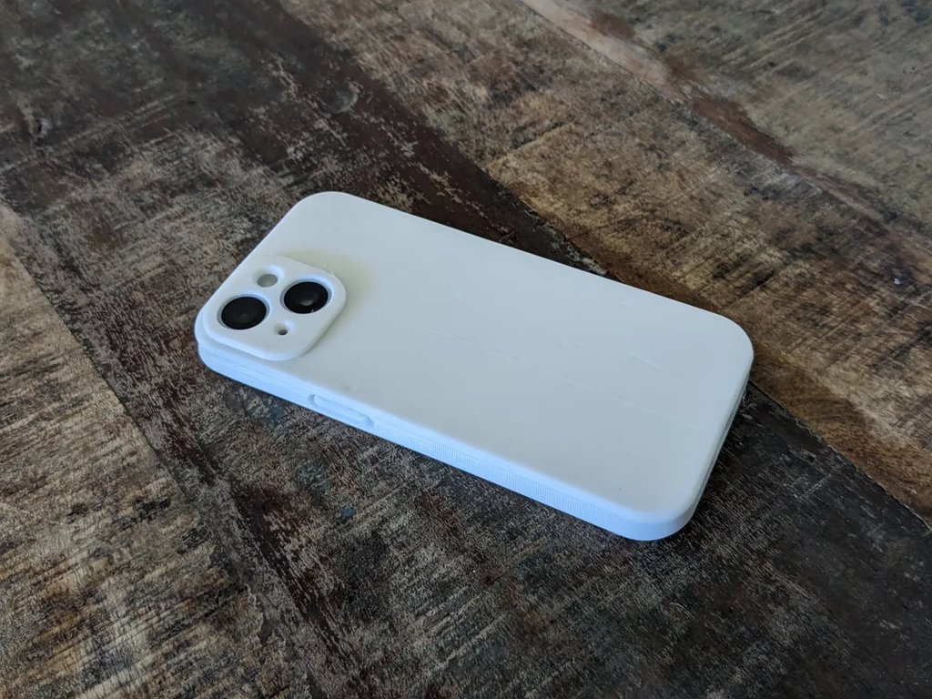 Параметрический чехол для iPhone 15